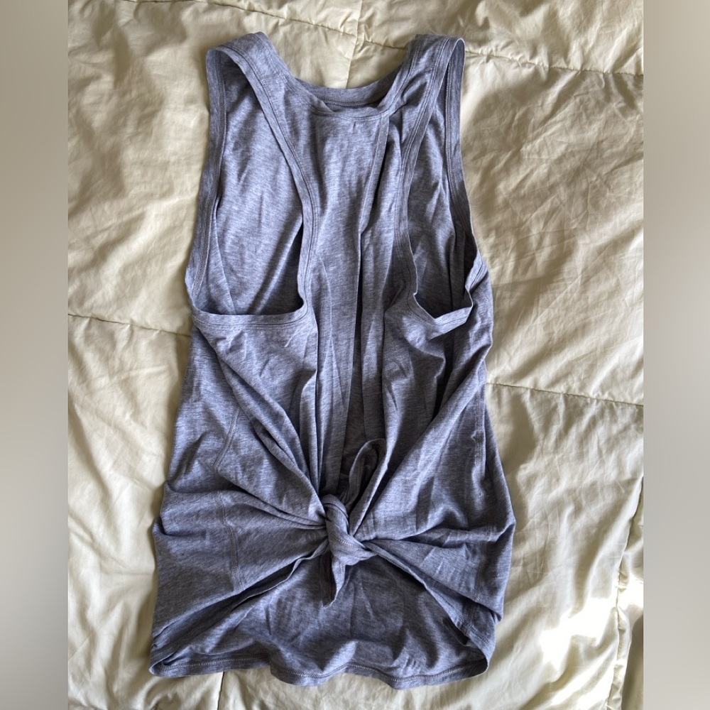 Lululemon Tie Tank Top, Size 8, Gray